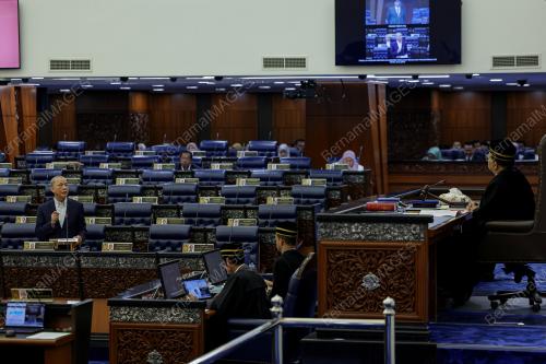 DATUK SERI FADILLAH YUSOF