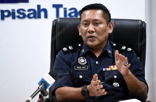 KL40_24102017_POLIS
