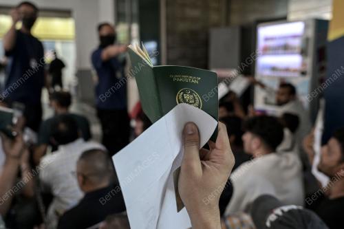 OPERASI JABATAN IMIGRESEN MALAYSIA