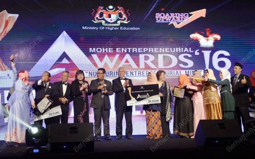 KL40_26012017_ANUGERAH