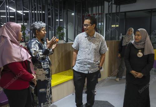 MOHD RADZUAN MOHAMED
