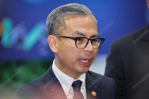 FAHMI FADZIL