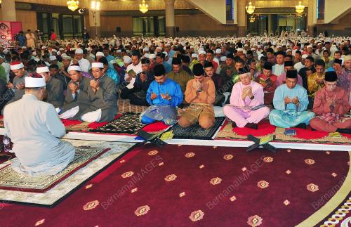 TUANKU MIZAN ZAINAL ABIDIN