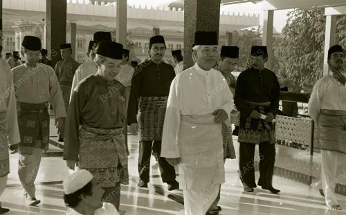 SEMBAHYANG HARI RAYA DI MASJID NEGARA
