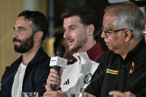 SIDANG MEDIA PIALA CABARAN MAYBANK