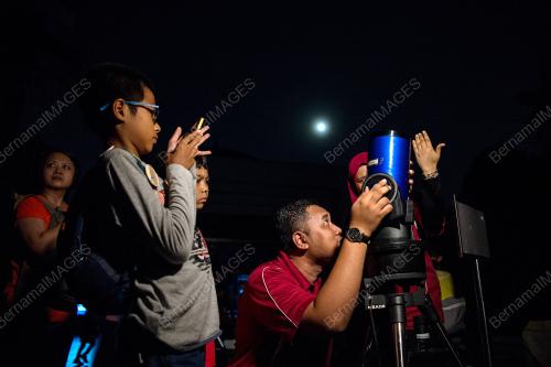 KL40_27072018_BULAN_BN201807274303