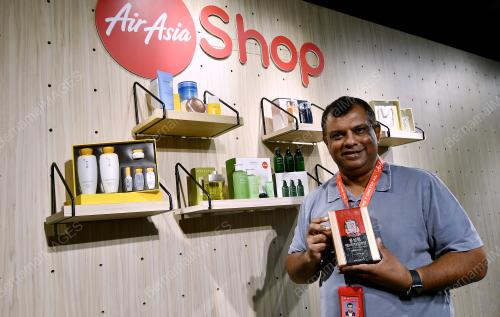 TAN SRI TONY FERNANDES