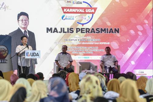 DATUK EWON BENEDICK