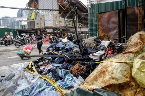 KEDAI BUNDLE TERBAKAR