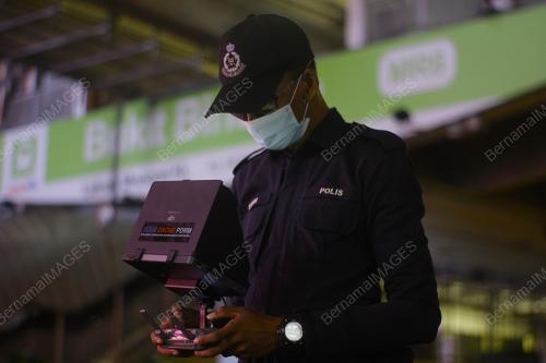 DRON PDRM KETIKA PERINTAH KAWALAN PERGERAKAN