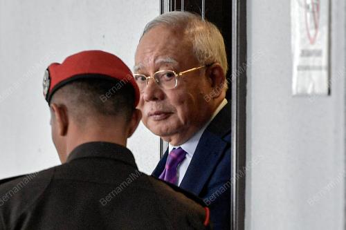 DATUK SERI NAJIB TUN RAZAK