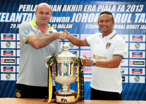KL40_28062013_PIALA_FA