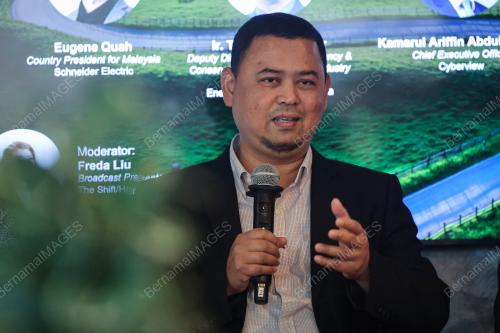 IR TS ZULKIFLEE UMAR