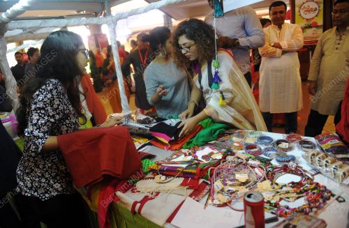 KL40_29042017_BANGLADESH_BN197001011763-08