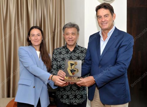 DATUK SERI WONG CHUN WAI