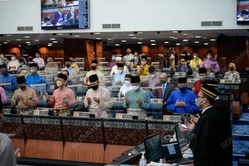 PEMBENTANGAN BAJET 2022