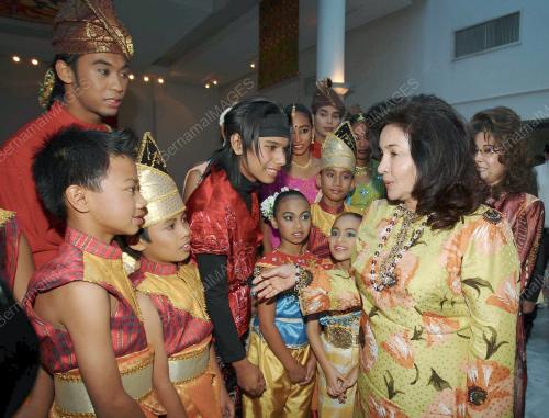 ROSMAH MANSOR