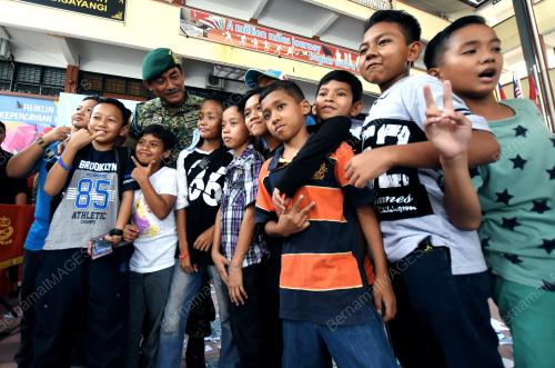 KL40_30092017_KARNIVAL_SANTAI