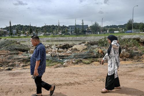 TAKUNGAN AIR PECAH