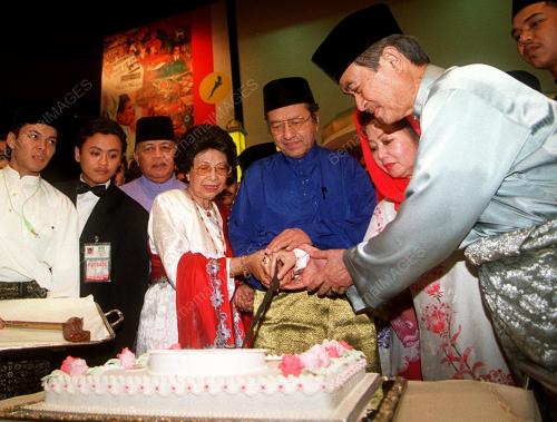 KL41-13_05_2000_POTONG_KEK_07012016