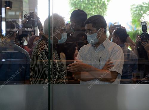 DATUK SERI MOHAMED AZMIN ALI