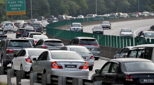 KL41_02022013_TRAFFIC