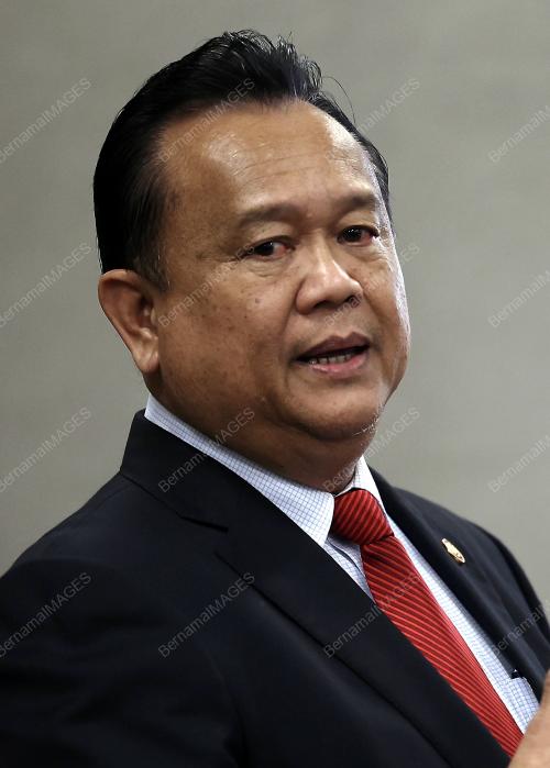 DATUK SERI ALEXANDER NANTA LINGGI