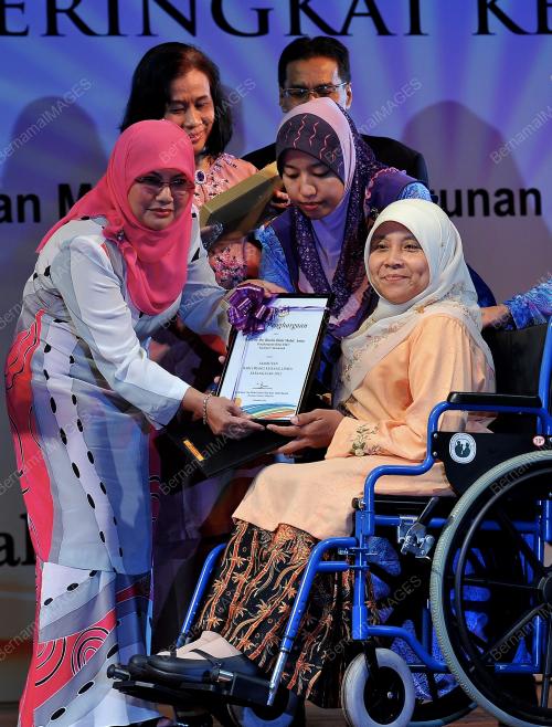 KL41_03122012_HARI_OKU