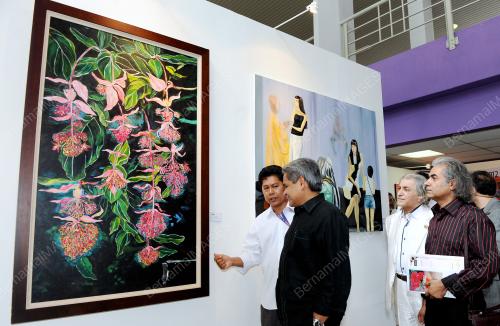 KL41_04042012_DR_HATTA