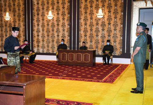 AL- SULTAN ABDULLAH RI'AYATUDDIN AL -MUSTAFA BILLAH SHAH