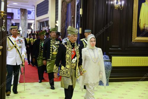 AL-SULTAN ABDULLAH RI'AYATUDDIN AL-MUSTAFA BILLAH SHAH