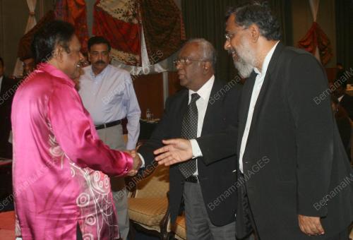 SAMY VELLU