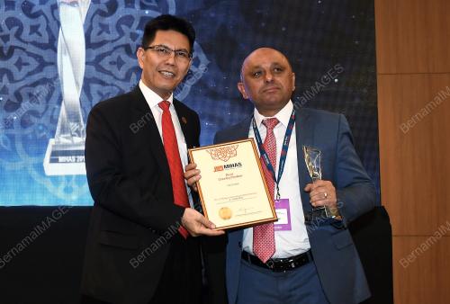 KL41_06042018_MIHAS_BN201804054323