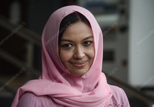 EMILIA HANAFI