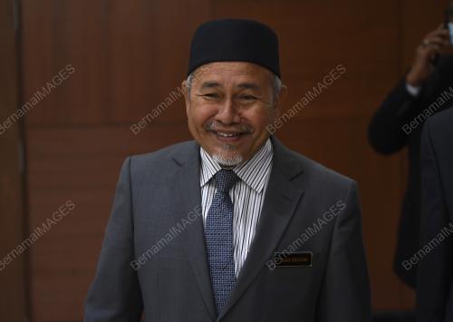 DATUK TUAN IBRAHIM TUAN MAN