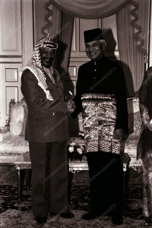 YANG DI-PERTUAN AGONG RAI YASSER ARAFAT