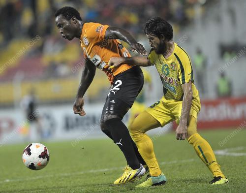 KL41_07042014_BOLA