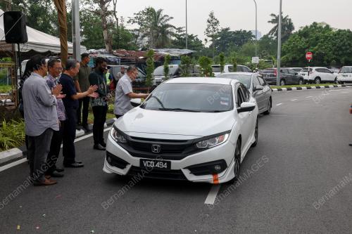 DATUK KAMARULZAMAN MD SALEH
