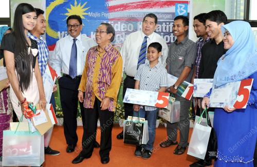 KL41_07112013_HADIAH