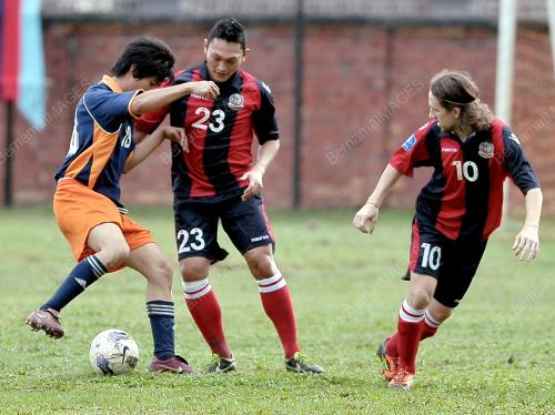 KL41_08022013_BOLA