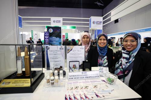 PROF MADYA DR SITI AMINAH MOHD NOOR