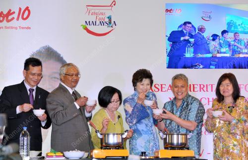KL41_09112012_ASEAN_FOOD