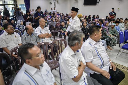 DATUK DR MOHD NA'IM MOKHTAR