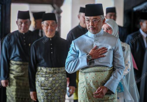 AL- SULTAN ABDULLAH RI'AYATUDDIN AL -MUSTAFA BILLAH SHAH