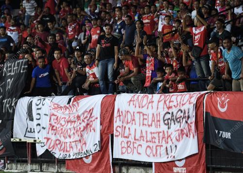 KL41_10082018_BOLA_BN201807314570