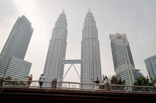 KL41_10102015_TINJAUAN_HSN