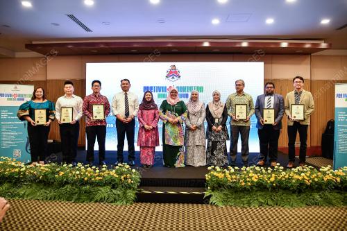 DATUK SERI DR MAIMUNAH MOHD SHARIF