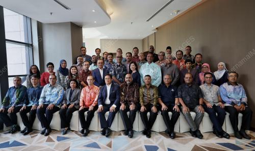 TAN SRI AZAM BAKI