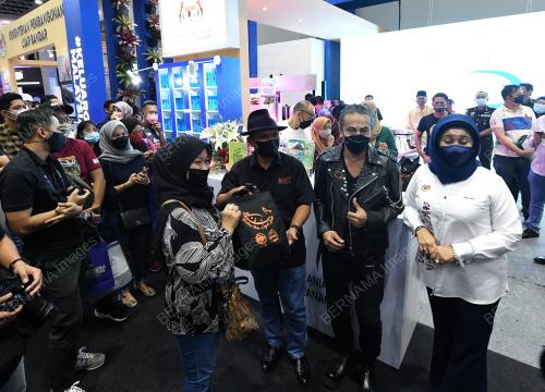 100 HARI ASPIRASI KELUARGA MALAYSIA