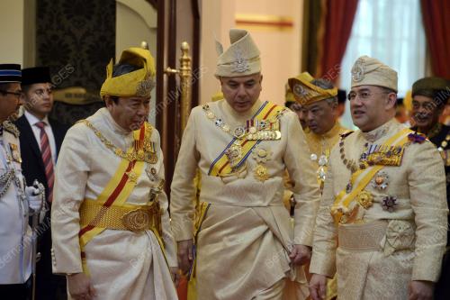 KL41_13122016_AGONG